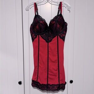 BNWOT ❤️‍🔥 Push Up Lace Chemise from La Vie en Rose size Small